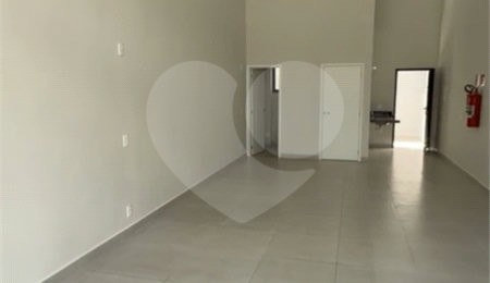 Salão Comercial para alugar em Atibaia Jardim, Atibaia, SP