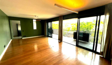 Apartamento à venda com 3 suítes em Jardim das Bandeiras, São Paulo, SP