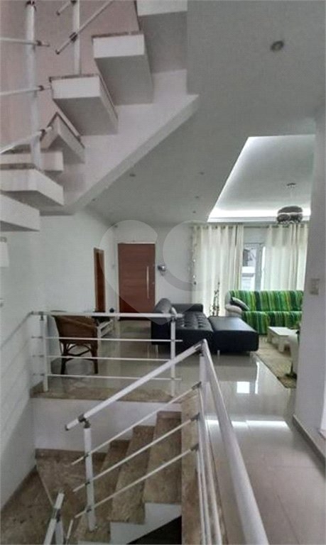 Sobrado à venda com 3 suítes em Tremembé, São Paulo, SP