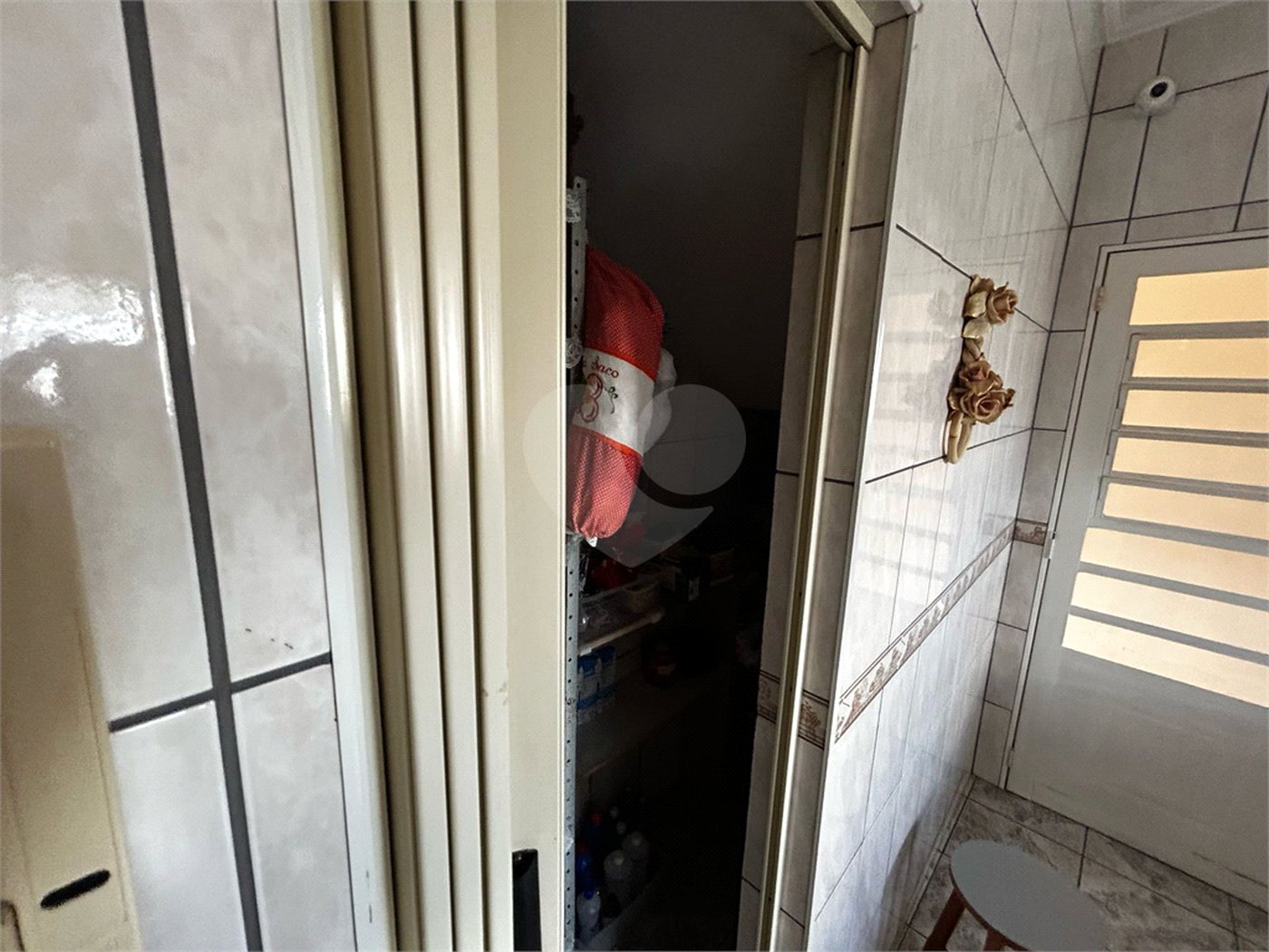 Casa à venda com 3 quartos, sendo 2 suítes,  em Jardim Itália, Itapetininga, SP