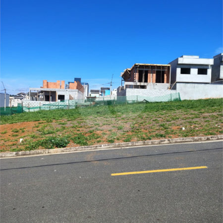 Terreno à venda com 3 quartos, sendo 1 suíte, no condomínio Paradise Gardens I, Mogi das Cruzes - SP