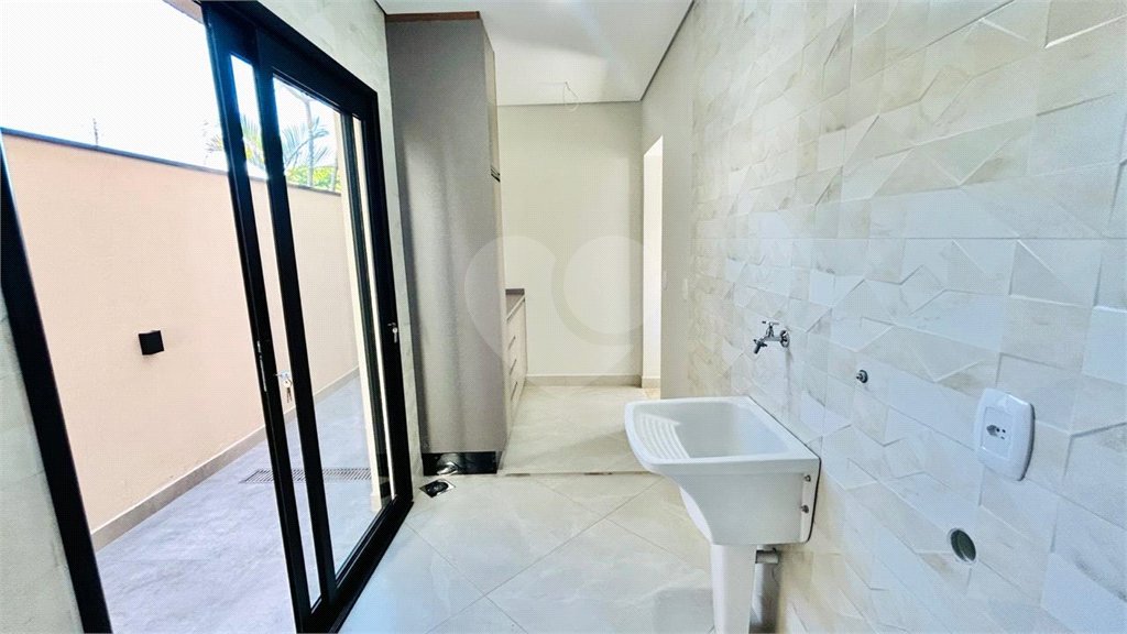 Casa à venda com 4 quartos, sendo 3 suítes,  no condomínio Residencial Jardim Villa Verona, Sorocaba - SP