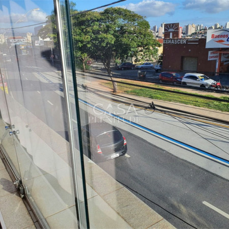 Sobrado à venda com 4 quartos, sendo 1 suíte, em Vila Carvalho, Sorocaba, SP