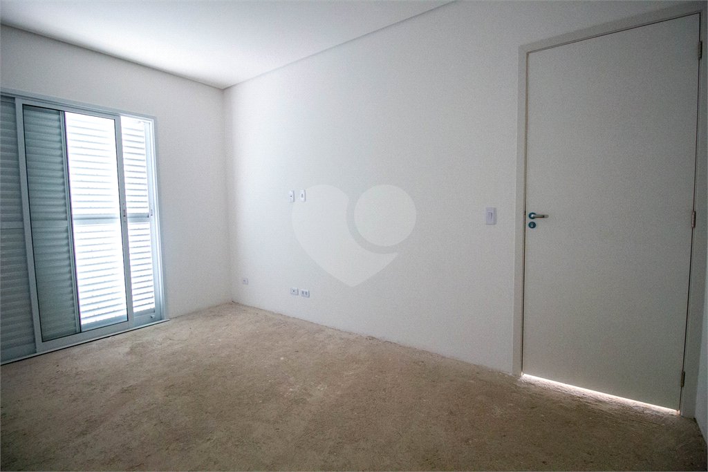 Apartamento à venda com 3 quartos, sendo 1 suíte,  em Jardim Flórida, São Roque, SP