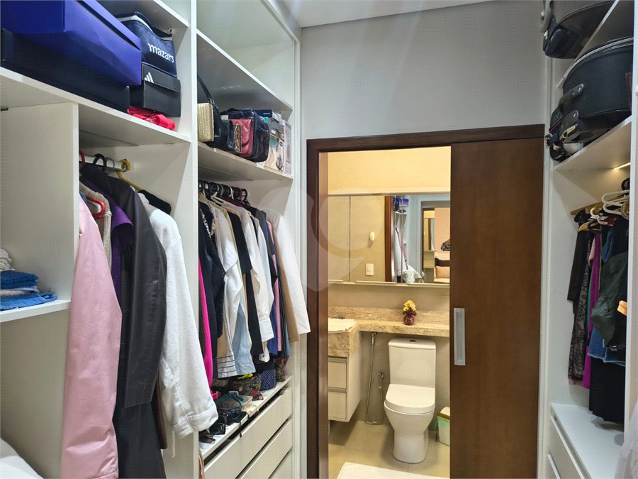 Casa à venda com 3 quartos, sendo 1 suíte, no condomínio Residencia Valencia - Ilha Turia, Ribeirão Preto - SP