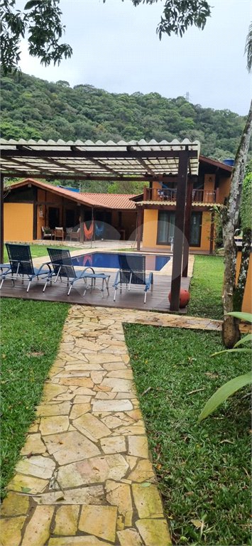 Casa Térrea à venda com 4 quartos, sendo 3 suítes, em Sertão do Piavu, São Sebastião, SP
