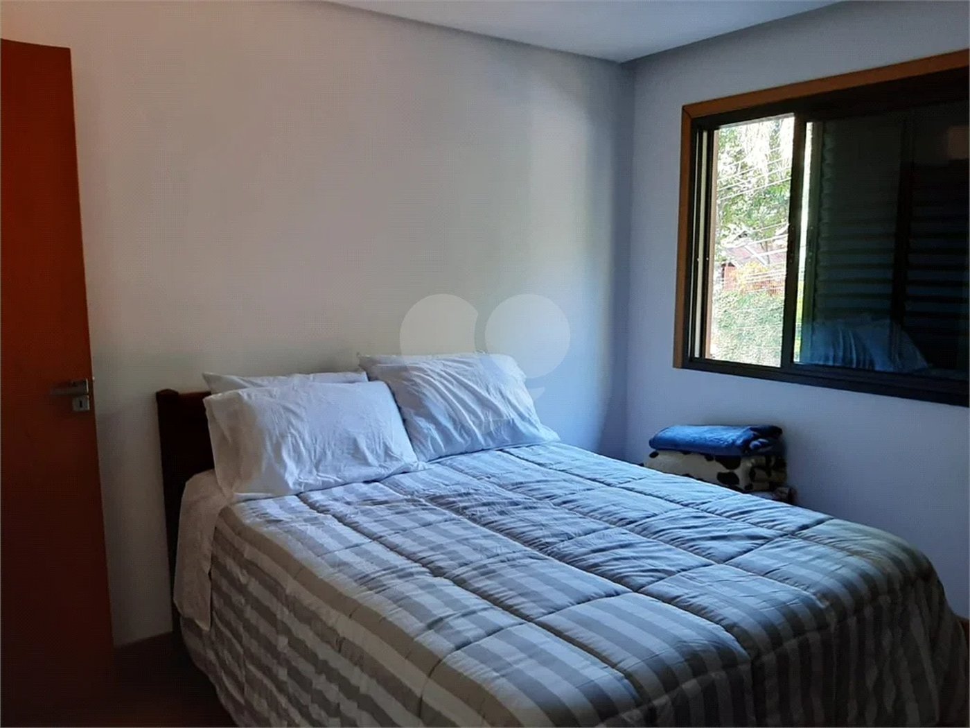 Casa à venda ou para alugar com 5 quartos, sendo 4 suítes, no condomínio Associação Reserva das Hortênsias, Mairiporã - SP