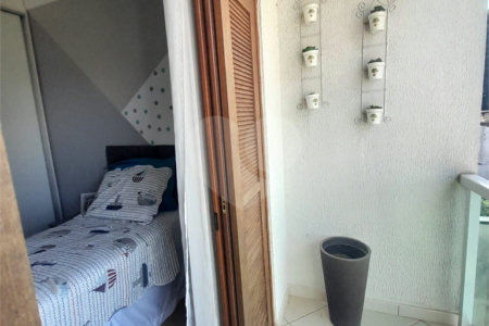 Casa à venda com 3 quartos, sendo 1 suíte,  em Vila Suissa, Mogi das Cruzes, SP