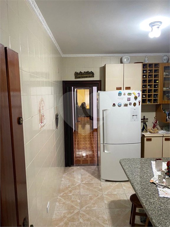 Sobrado à venda com 4 quartos, sendo 1 suíte, em Artur Alvim, São Paulo, SP