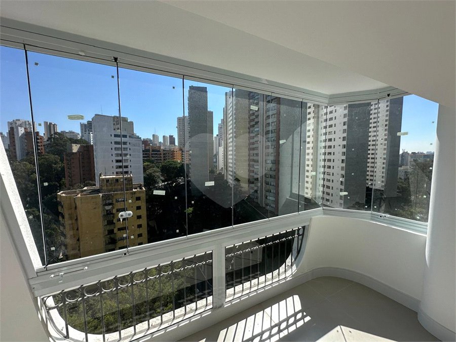 Apartamento à venda com 3 quartos, sendo 2 suítes, em Jardim Ampliação, São Paulo, SP