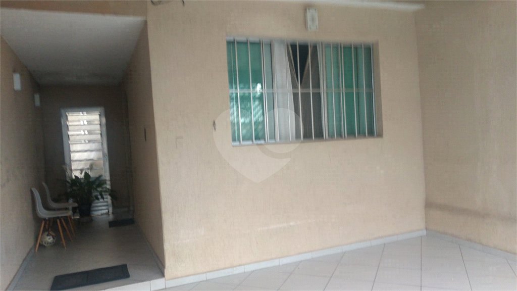Sobrado à venda com 2 quartos em Tremembé, São Paulo, SP