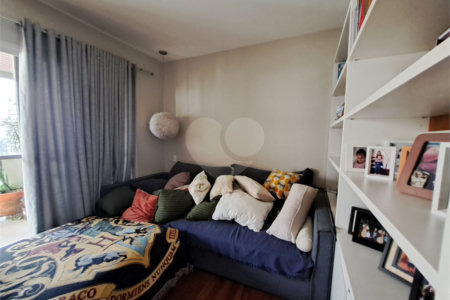 Apartamento à venda com 3 suítes em Campo Belo, São Paulo, SP