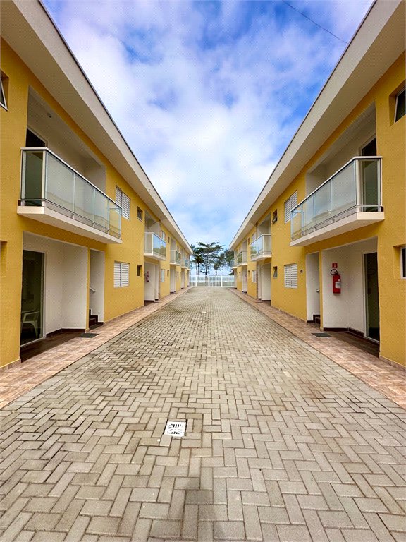 Apartamento à venda com 2 quartos em Boraceia, Bertioga, SP