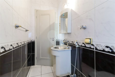 Casa à venda com 3 quartos, sendo 1 suíte,  em Brooklin Paulista, São Paulo, SP