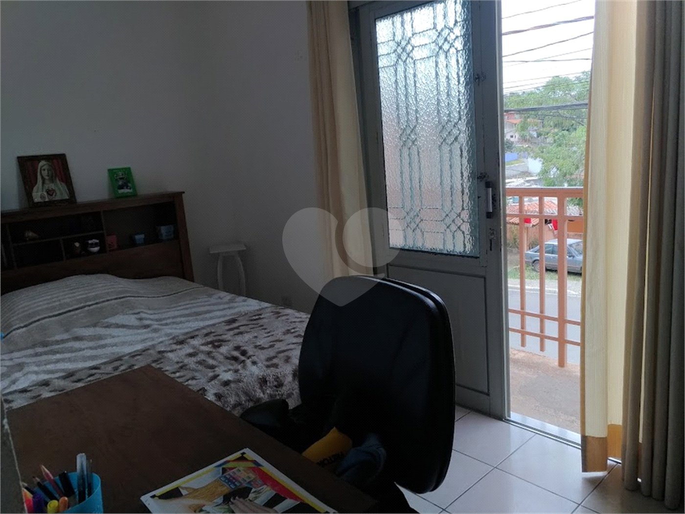 Sobrado à venda com 2 suítes em Jardim Maristela, Atibaia, SP