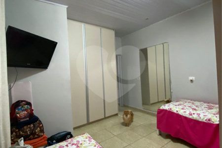 Sobrado à venda com 4 quartos em Eldorado, São Paulo, SP