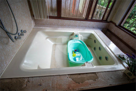Chácara à venda com 4 quartos, sendo 2 suítes, em Vila Santa Rita, São Roque, SP