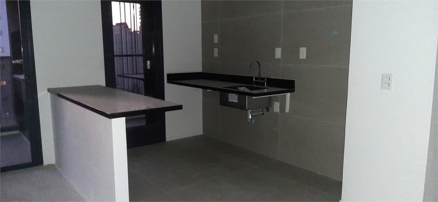 Apartamento para alugar com 3 suítes em Jardim das Acácias, São Paulo, SP