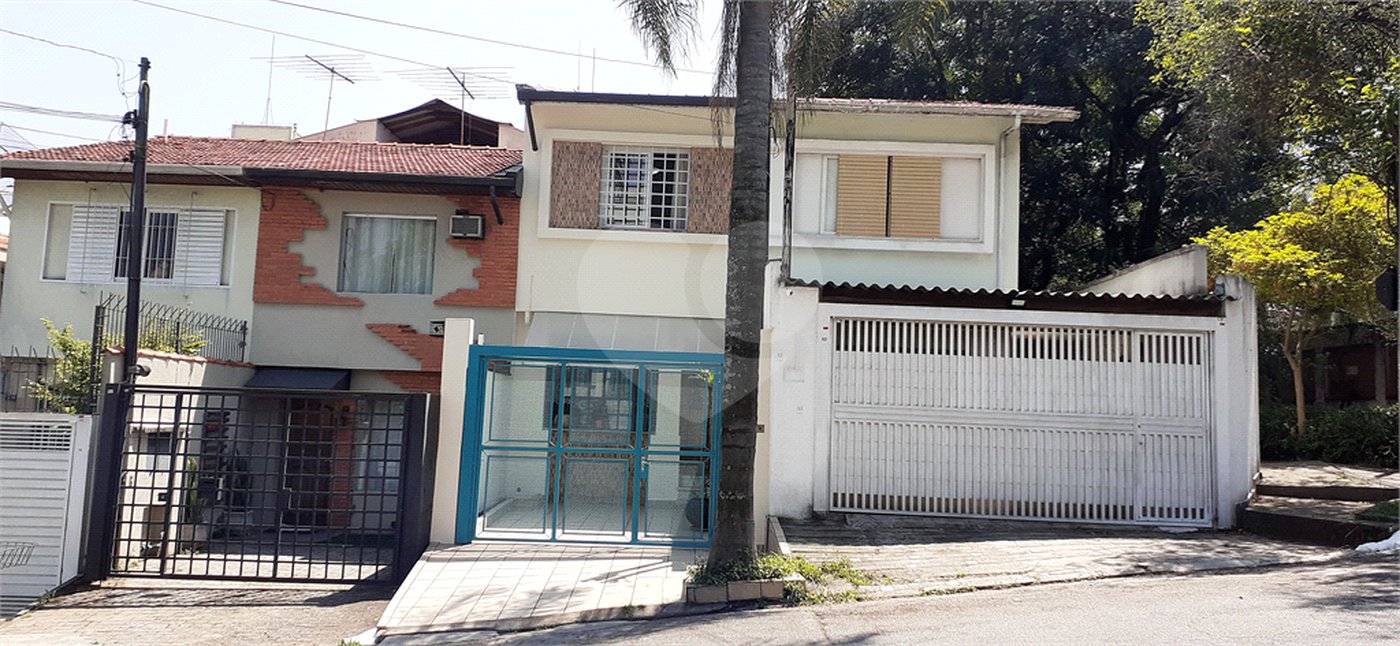 Casa à venda com 3 quartos, sendo 1 suíte,  em Planalto Paulista, São Paulo, SP
