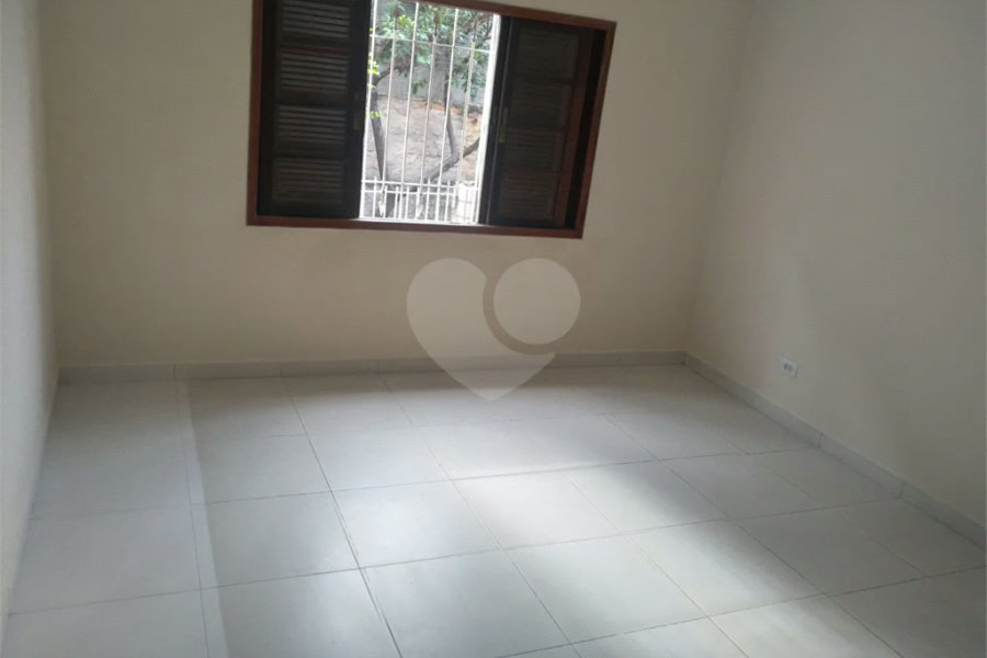 Casa Térrea à venda com 3 quartos em JAÇANÃ, São Paulo, SP