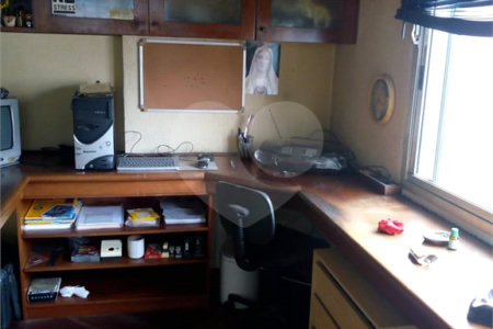 Casa Térrea à venda com 3 quartos, sendo 1 suíte,  em Jardim Prudência, São Paulo, SP