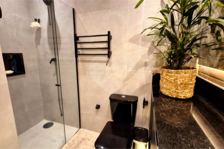 Apartamento à venda com 1 suíte em Vila Uberabinha, São Paulo, SP