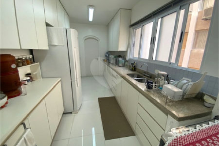 Apartamento à venda com 3 quartos, sendo 1 suíte, em Itaim Bibi, São Paulo, SP