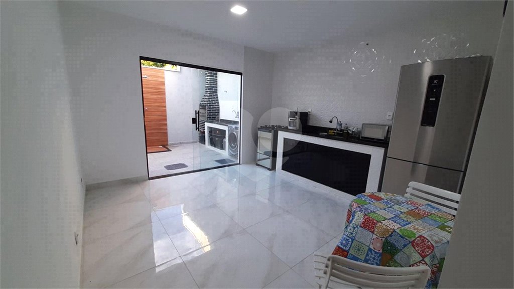 Casa à venda com 2 quartos, sendo 1 suíte, no condomínio Residêncial Villa Vicenzo, Rio de Janeiro - RJ