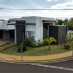 Casa à venda com 3 suítes em Residencial Village Damha III, Araraquara, SP