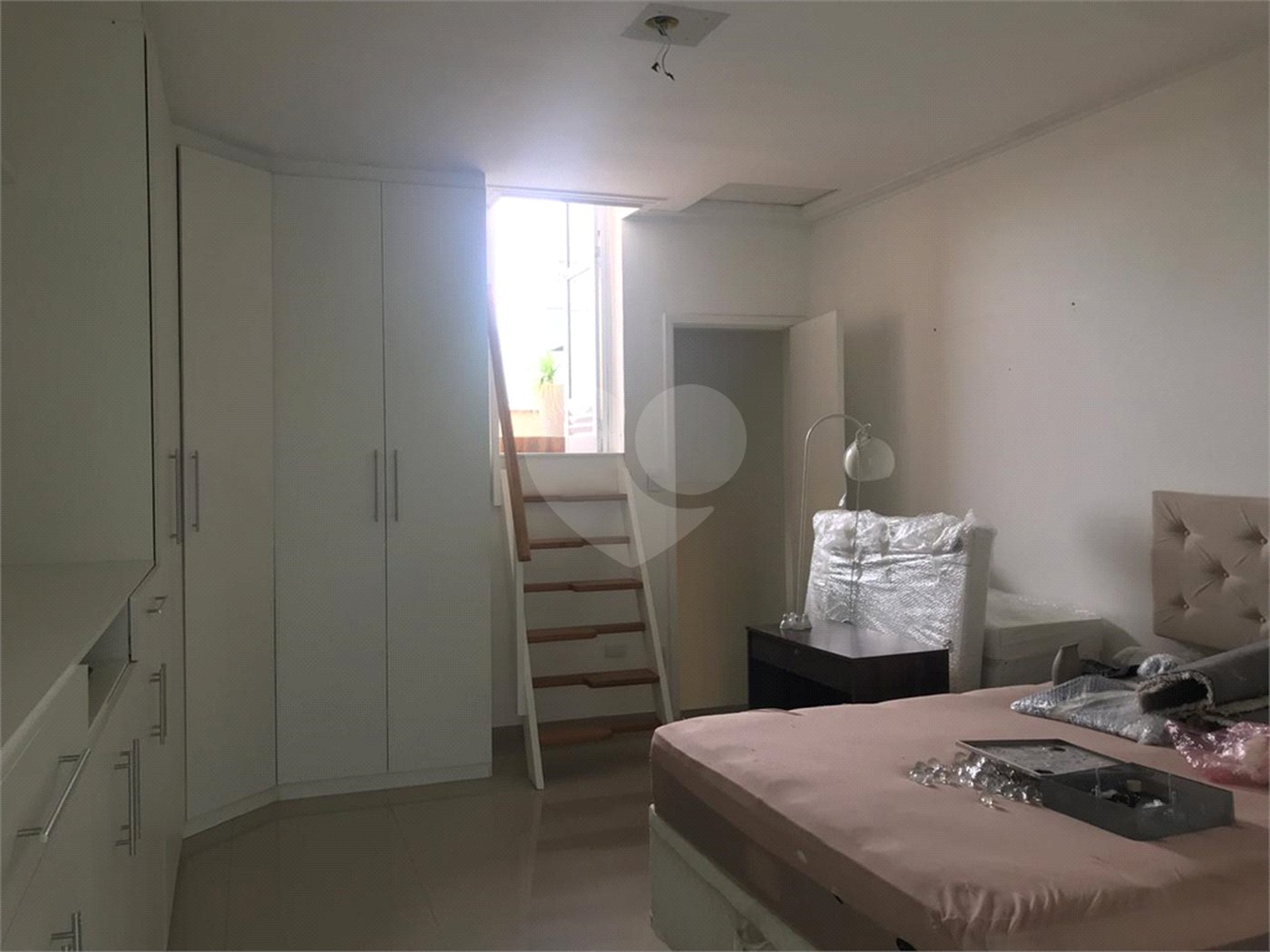 Sobrado à venda com 3 suítes em Vila Gustavo, São Paulo, SP
