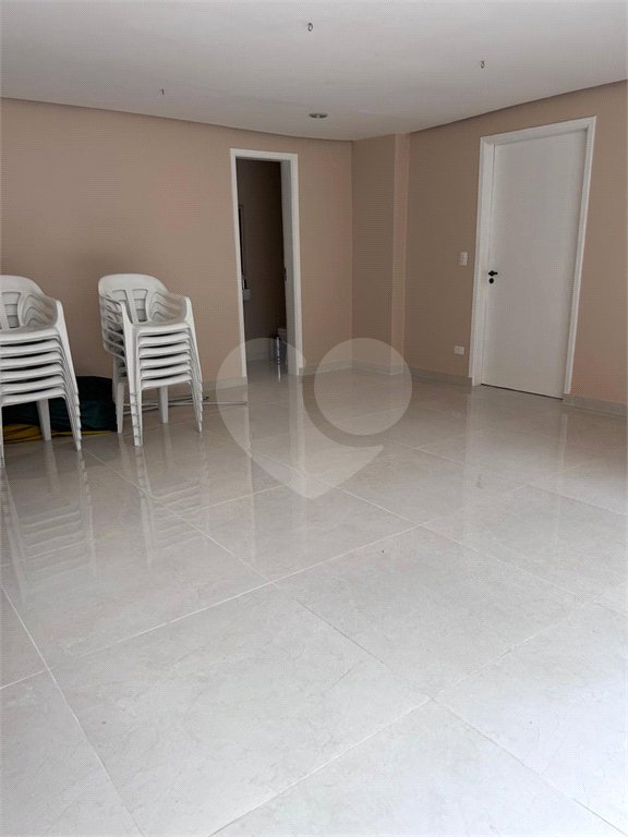 Apartamento à venda com 3 quartos, sendo 1 suíte, em Indianópolis, São Paulo, SP