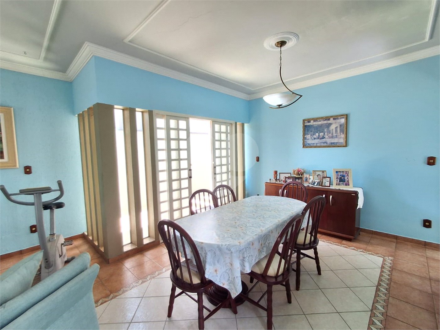 Casa à venda com 4 quartos, sendo 1 suíte, em Wanel Ville, Sorocaba, SP