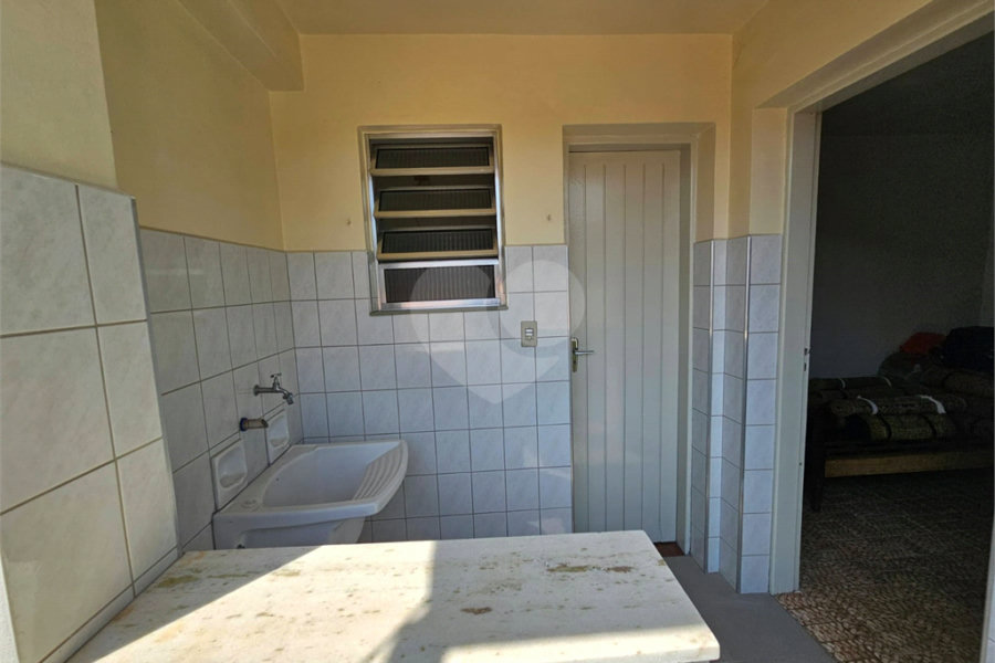 Casa Térrea à venda com 4 quartos, sendo 1 suíte, em Parque Edu Chaves, São Paulo, SP