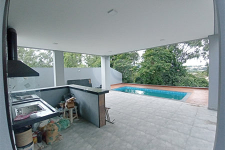 Casa à venda com 3 suítes no condomínio Reserva dos Jatobás, Louveira - SP