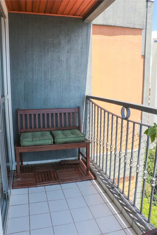 Apartamento à venda com 3 quartos, sendo 1 suíte,  em Vila Gomes, São Paulo, SP