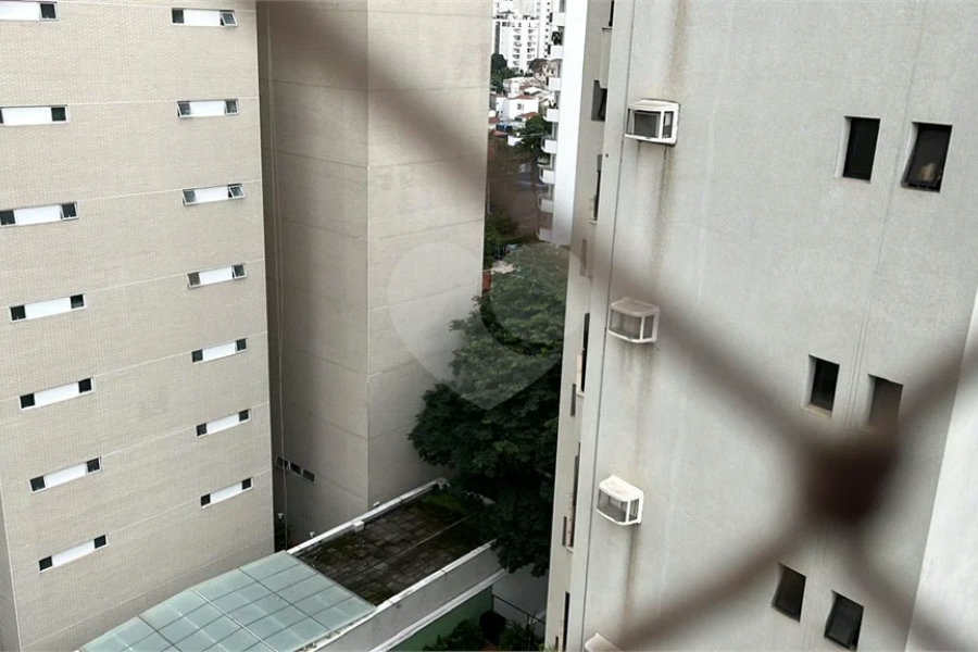 Apartamento à venda com 3 quartos, sendo 2 suítes, em Perdizes, São Paulo, SP