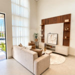 Indaiatuba - Casa condomínio Park Vista Real - AT : 200m - AC : 140m - Boiller Instalado - torneiras quentes - 3 quartos : sendo 1 suite - Suite - Ar Condicionado Samsung 12 Btu’s; arandelas de cabeceira , Dommus Closet . Esquadria , porta automática . 2 Quartos - Ar Condicionado Samsung 9 Bt