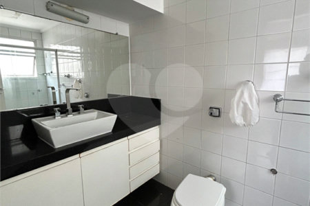 Apartamento de 110m² à venda no bairro Santa Cecília - Agende já a sua visita!