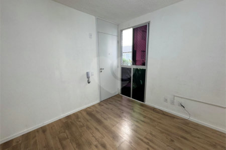 Apartamento para alugar com 2 quartos em Recanto Vista Alegre, Cotia, SP