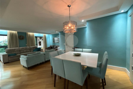Apartamento à venda com 3 suítes em Vila Paulicéia, São Paulo, SP