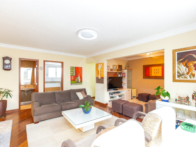 Apartamento à venda com 3 suítes em Vila Mascote, São Paulo, SP