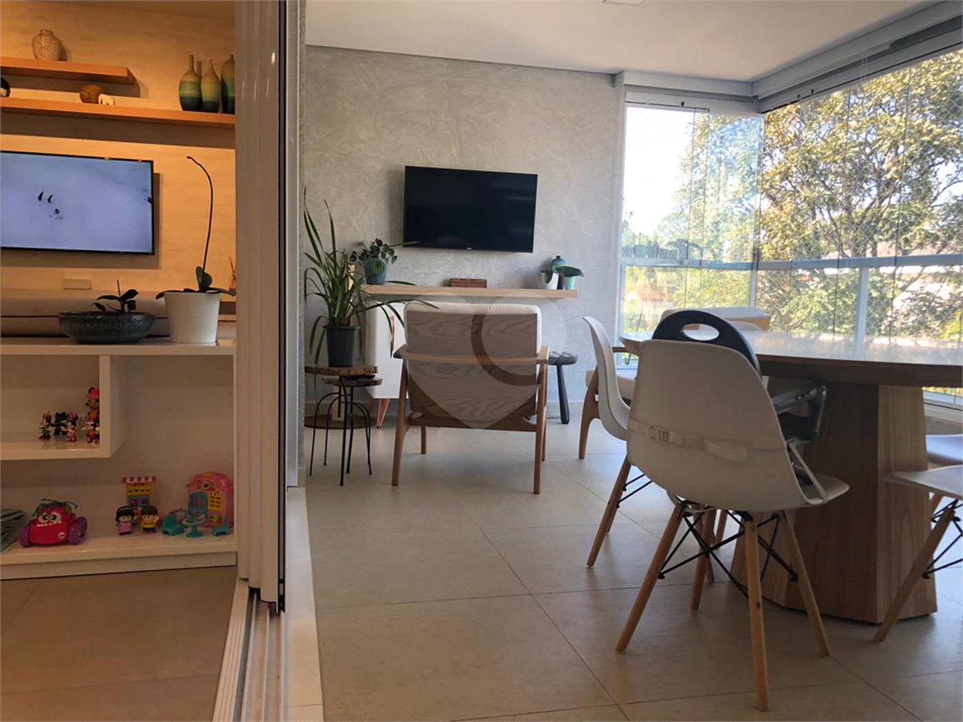 Apartamento à venda com 3 suítes em Tremembé, São Paulo, SP