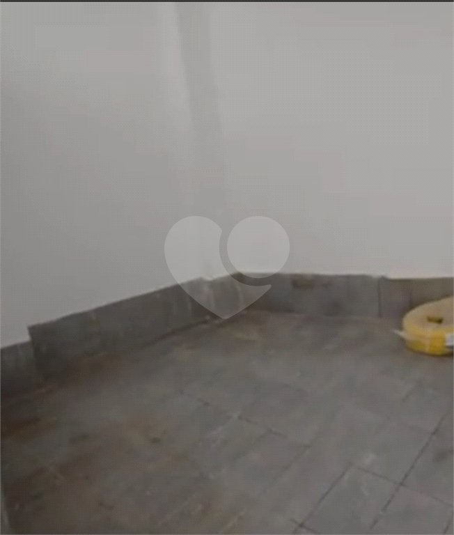 Sobrado à venda com 3 quartos em Vila Lageado, São Paulo, SP