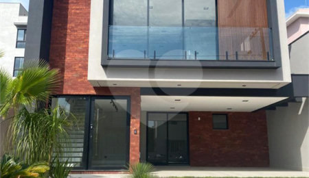 Casa à venda com 4 suítes no condomínio Bella Città, Mogi das Cruzes - SP
