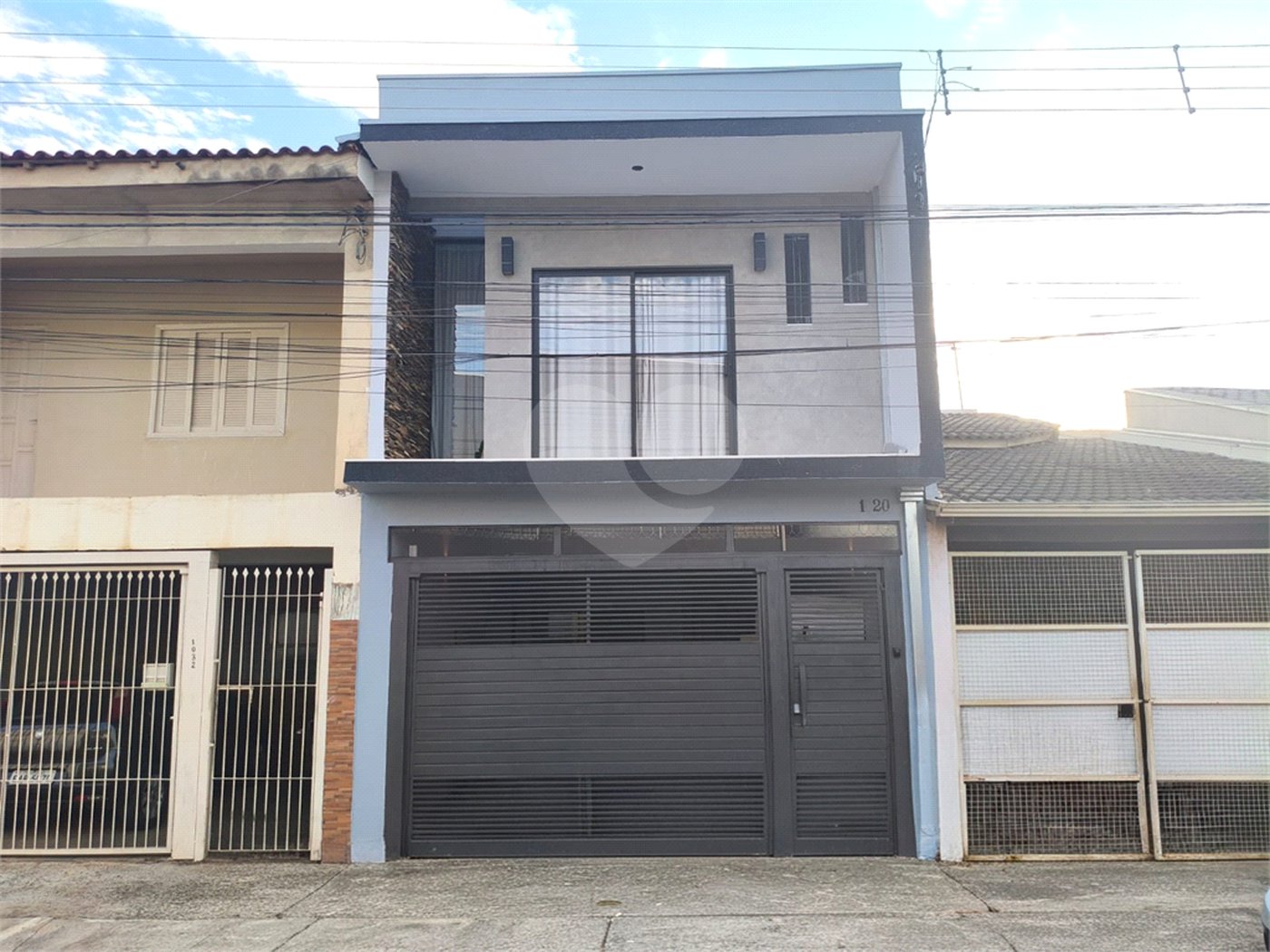 Casa à venda com 3 quartos, sendo 2 suítes,  em Vila Carolina, Itapetininga, SP