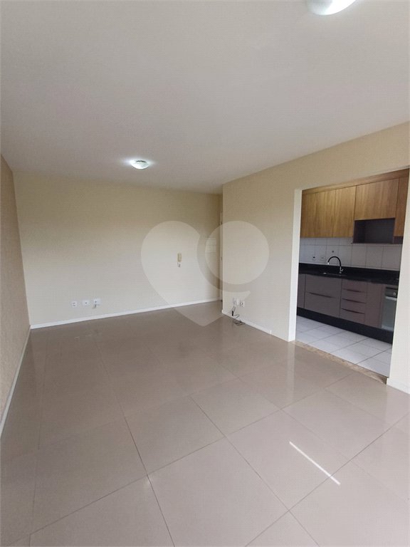 Casa à venda com 4 quartos, sendo 1 suíte, em Ivoturucaia, Jundiaí, SP