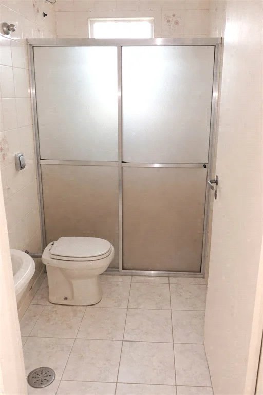 Casa à venda com 3 suítes em Jardim Leonor, São Paulo, SP