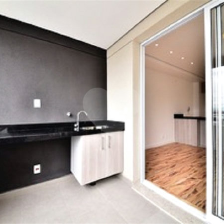 Apartamento à venda com 1 suíte em Parque Industrial Tomas Edson, São Paulo, SP