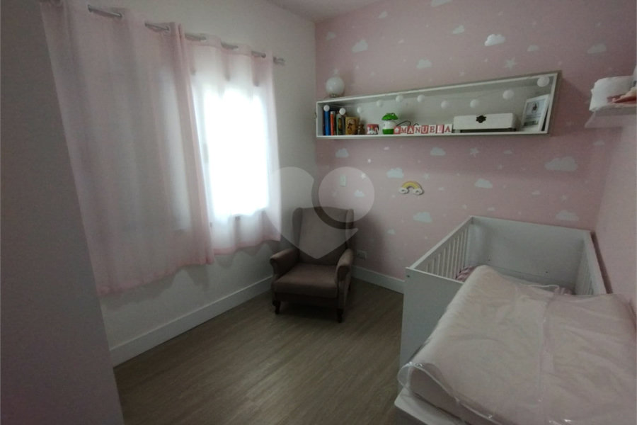 Sobrado à venda com 3 quartos, sendo 1 suíte, em Horto, São Paulo, SP