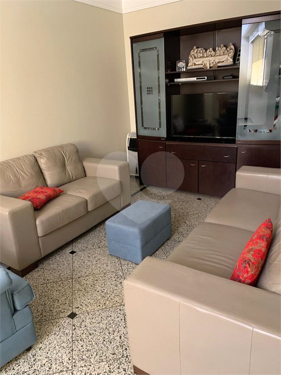 Apartamento à venda com 4 suítes em Quilombo, Cuiabá, MT